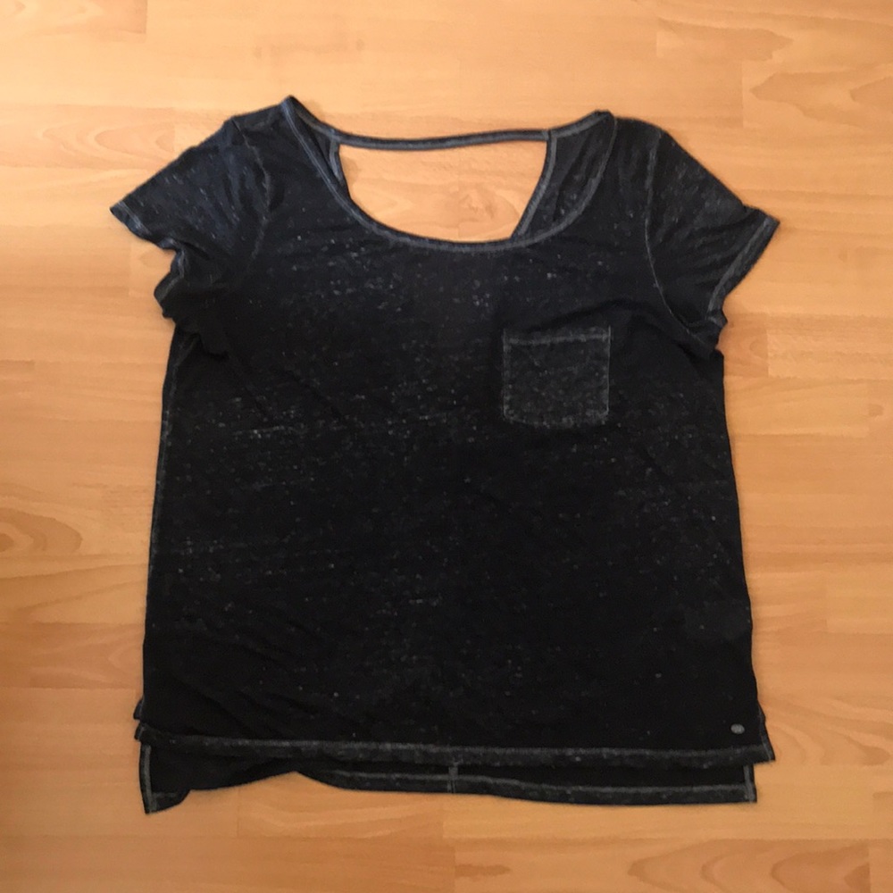 AE low back pocket tee